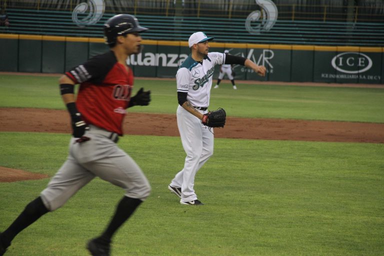 Guerreros de Oaxaca gana 11-8 a Saraperos