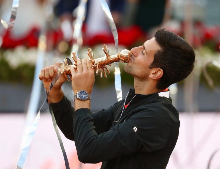 Novak Djokovic se corona en Madrid