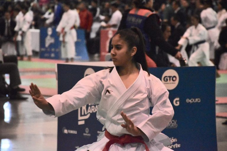 Participará saltillense en Olimpiada Nacional de Karate 