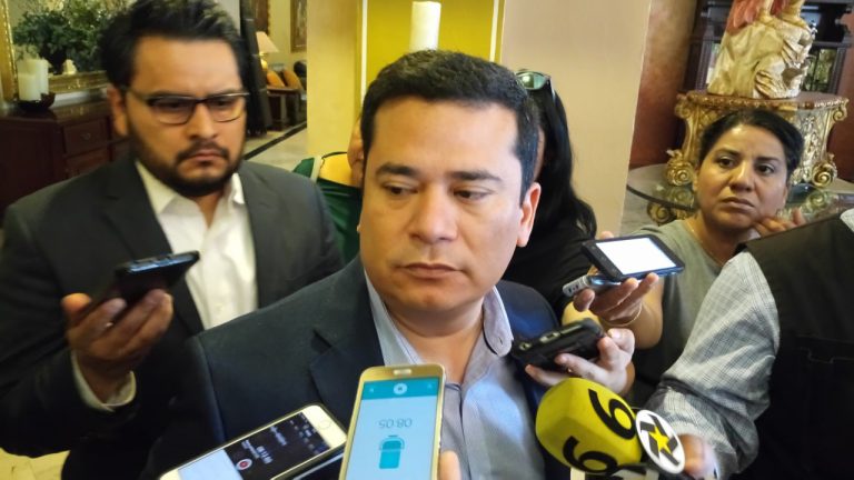 Proyecto del Metrobús en Durango no está cancelado, sólo suspendido; señala Reyes Flores