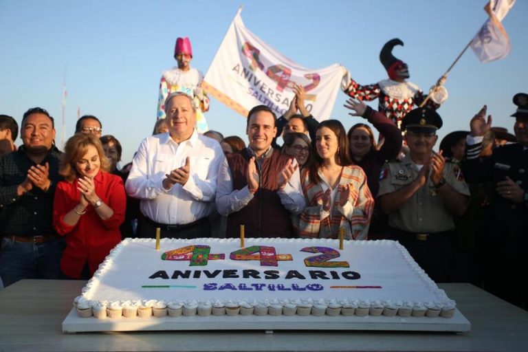 Festejan en grande el 442 aniversario de Saltillo