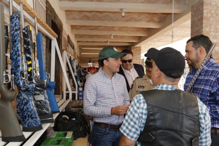 Pide alcalde a saltillenses cuidar instalaciones de la Plaza México