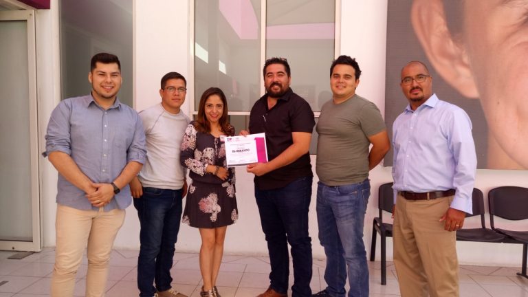 Recibe EL HERALDO capacitación de DIF Saltillo para manejo de notas sobre suicidio