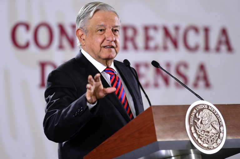 Despenalización de drogas en México tendría que ser muy responsable: López Obrador