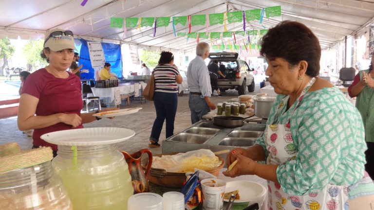 Disfrutan comensales de la Feria de los Asados 2019