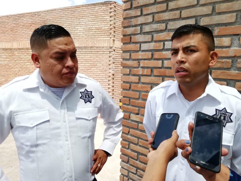 Héroes de Saltillo: dos policías salvan a bebé