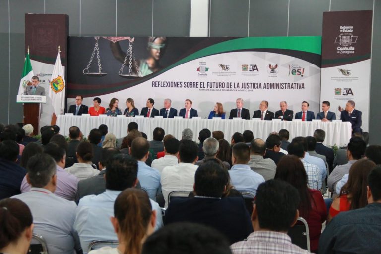 Jueces y magistrados federales firman en Coahuila convenio con tribunales estatales administrativos