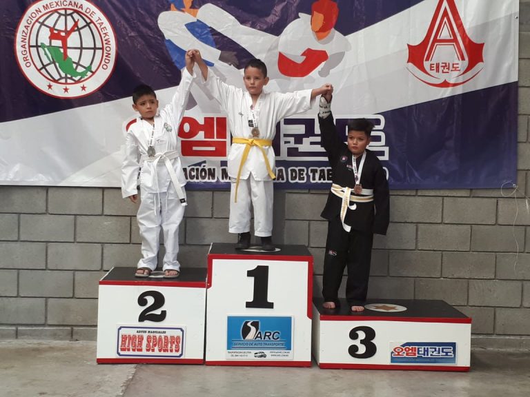 La Madriguera, de Saltillo, destaca en taekwondo y se coloca 8 medallas