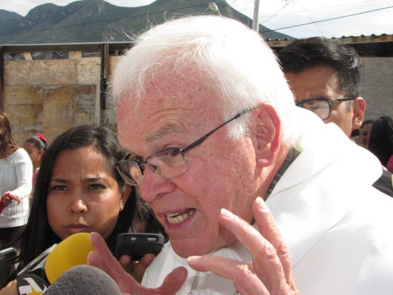 Se niegan a entregarle un terreno al Obispo; en represalia, éste suprime congregación de monjas en Saltillo