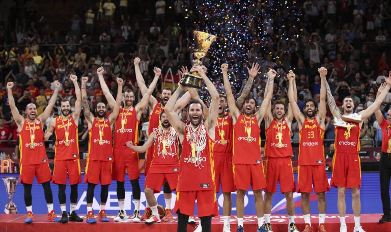 España vence a Argentina en la final de la Copa Mundial de Baloncesto de la FIBA