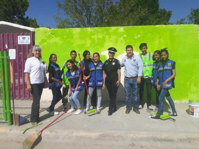 Lobos al Rescate benefician a la población la colonia Valle Escondido Sur con brigada de atención comunitaria