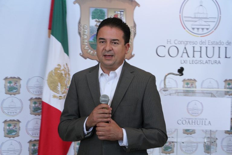 Para salvar vidas, propone Jaime Bueno cambios a Ley de Alcoholes