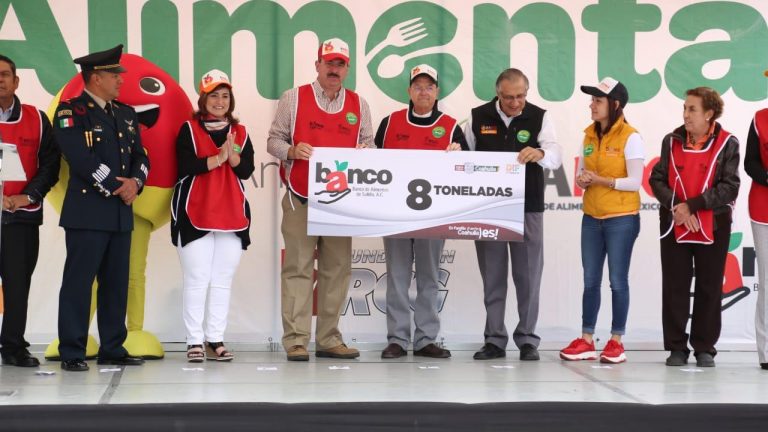 Donan DIF y Gobierno de Coahuila ocho toneladas a Banco de Alimentos