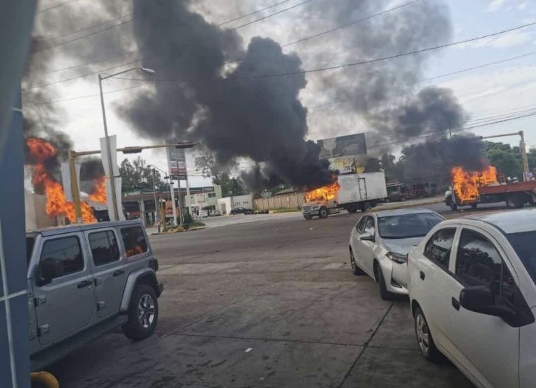 Se desata guerra en Culiacán tras detención de hijo de El Chapo