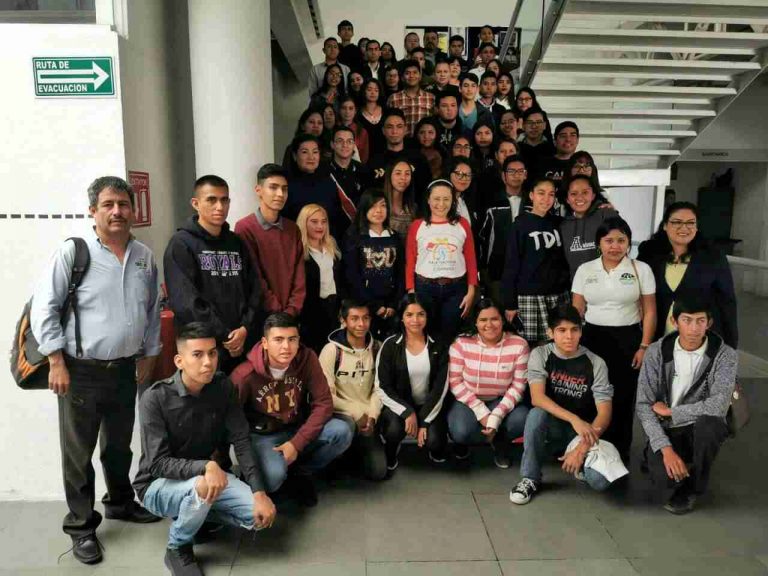 Estudiantes de COBAC Ramos Arizpe crean biopolímero a base de nopal como alternativa sustentable a plásticos sintéticos