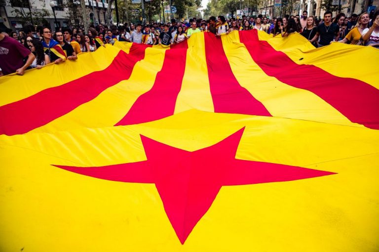 Independentistas protestan de nuevo en las calles de Barcelona