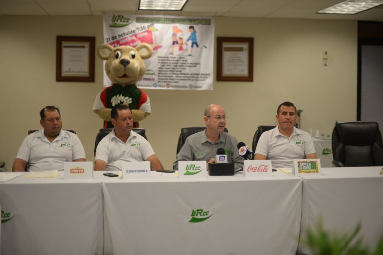 Universidad Tecnológica de la Región Centro de Coahuila fomenta tradiciones de noviembre con ‘Carrera Runners Pumas 5k’