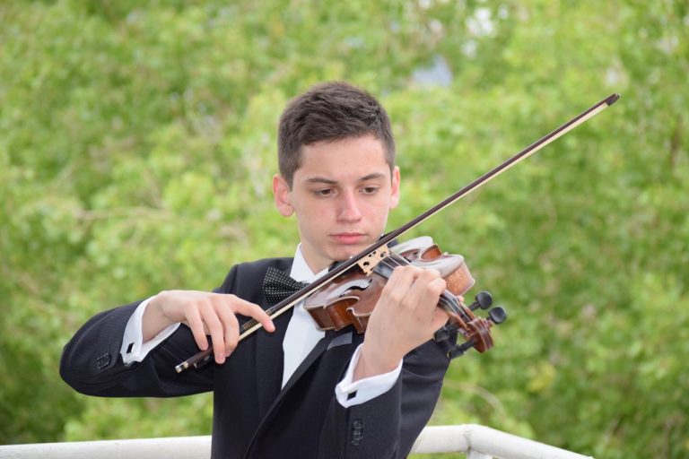 Invita Dante SG al estreno mundial de su composición «Alegre Patria» en el Paraninfo del Ateneo Fuente 