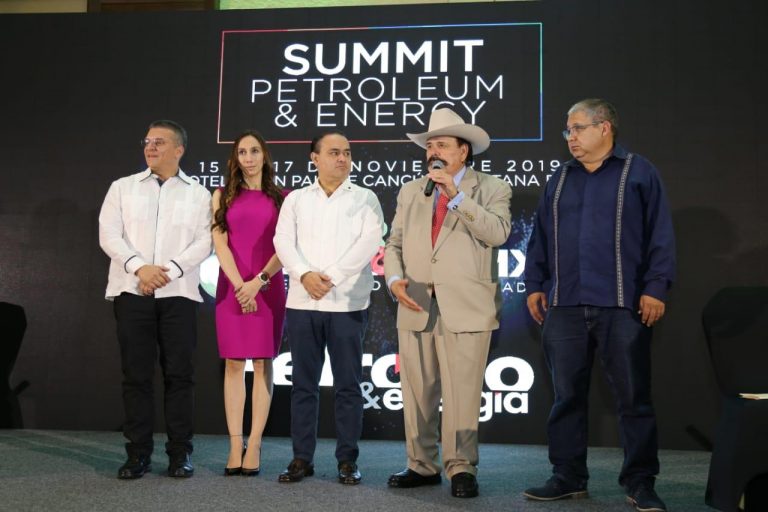 Participa Armando Guadiana en la cumbre Summit Petroleum & Energy 2019