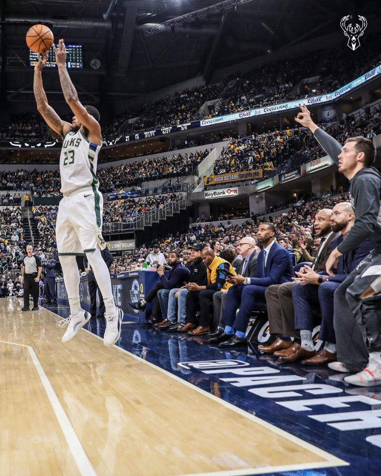 Giannis es incontenible