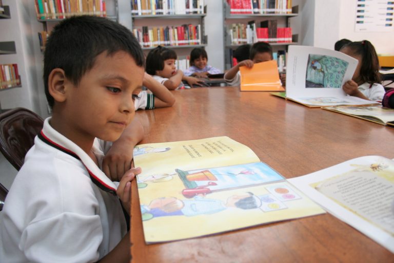 Celebra Coahuila con brigada el Día Nacional del Libro