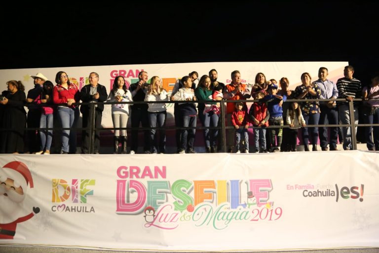 Caravana navideña deja «Luz y Magia» en Nava