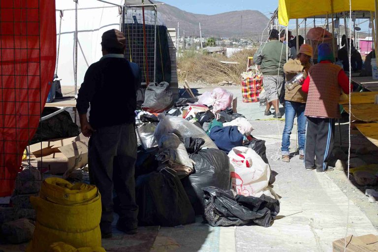 Comerciantes instalados en Blvd. Plan de Guadalupe se van antes por malas ventas esta navidad