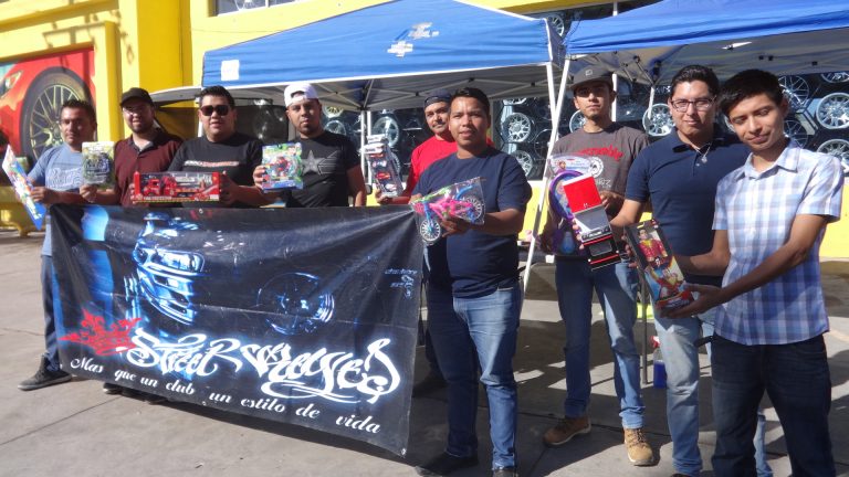 Realiza club de autos colecta de juguetes a beneficio de niños en situación vulnerable