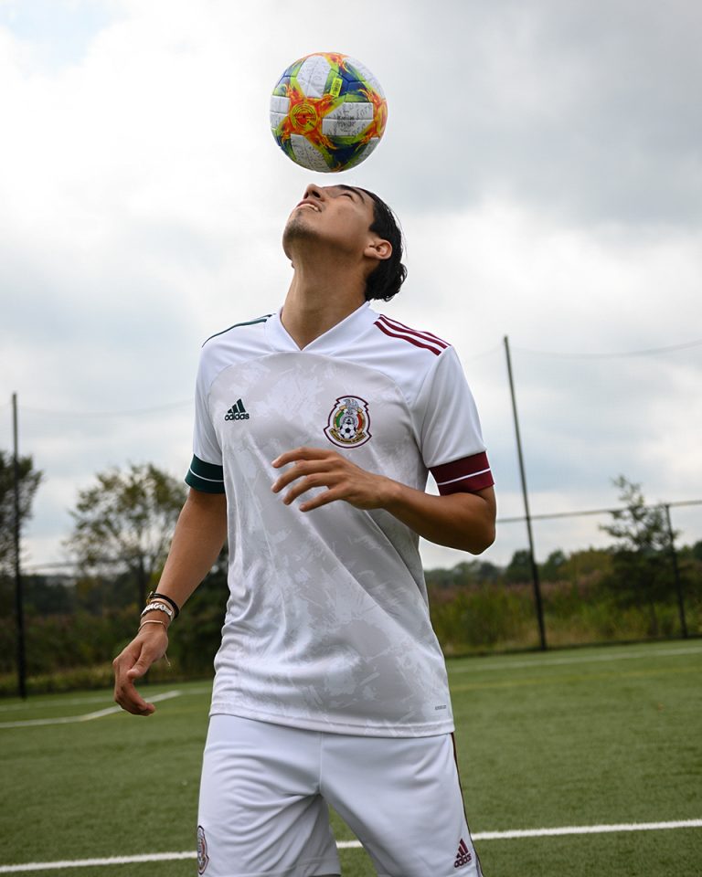 ¡Es hermosa! Así luce la nueva playera de la Selección Mexicana