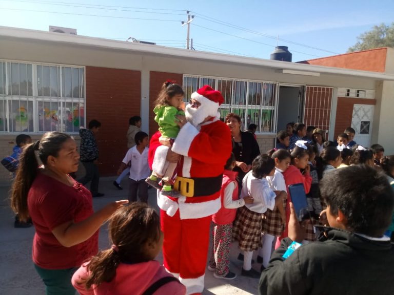 Lleva alegría UA de C a niñas y niños de comunidades rurales