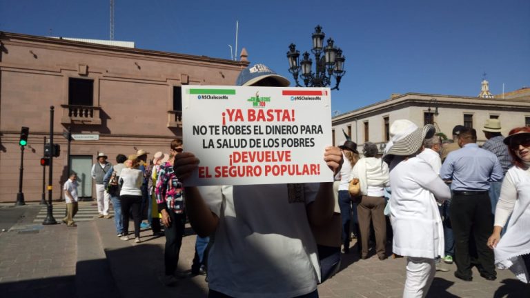 En Saltillo se suman a manifestación nacional contra López Obrador