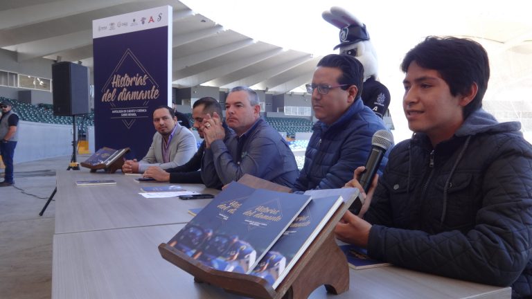 Presentan libro «Historias del Diamante»