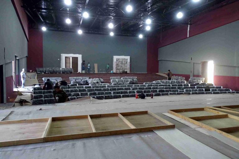 Últimos detalles para entrega del nuevo Teatro de la Ciudad en Ramos Arizpe 