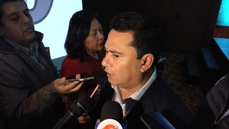 Alista Gobierno Federal proyecto para fortalecer el béisbol en Coahuila