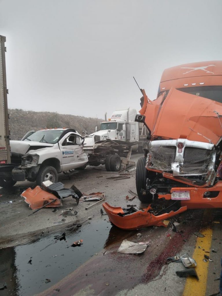 Otra vez, cierran la autopista de cuota a Monterrey