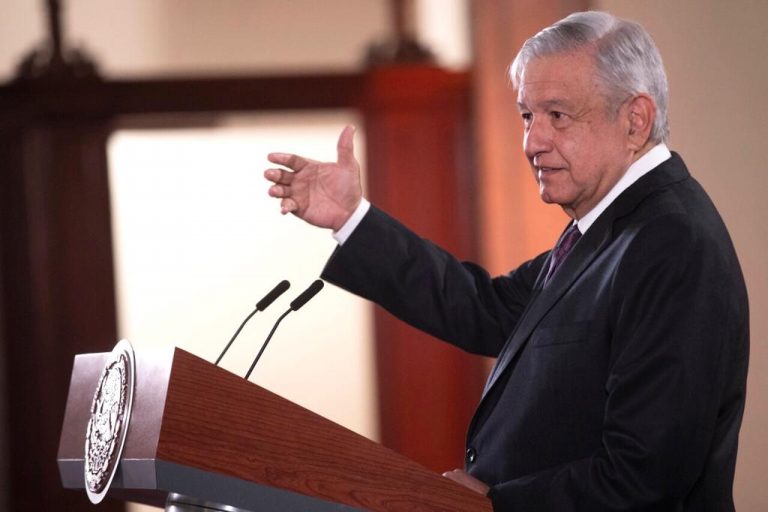 AMLO abre la posibilidad de que las conferencias se hagan de lunes a domingo