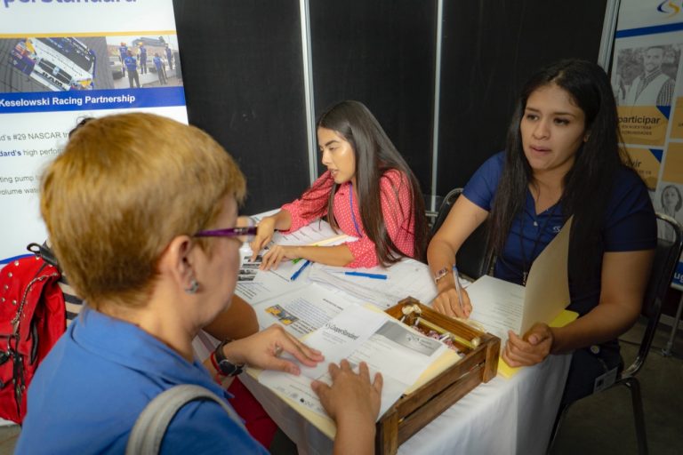 Coahuila fortalece el empleo formal: promueve vacantes entre laguneros