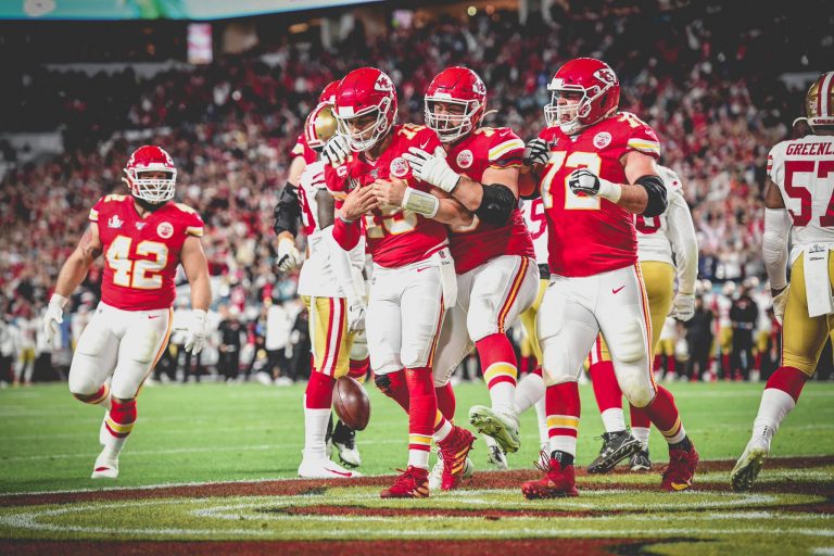 Los Kansas City Chiefs rompen sequía de 50 años y ganan su segundo Super Bowl