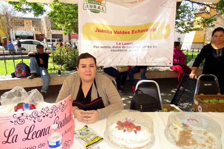 Productores del campo ramosarizpense se favorecen con ventas en “Tianguis Rural”