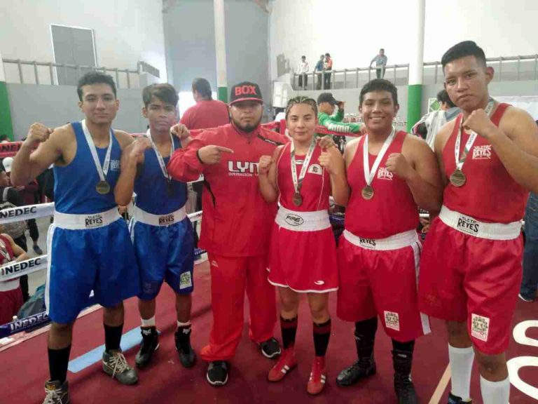 Boxeadores ramosarizpenses destacan en competencia regional   