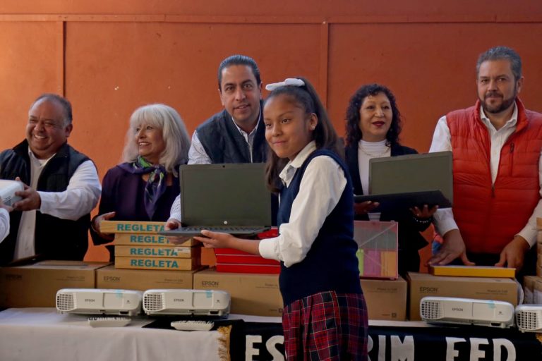 Más de 13 mil estudiantes de Ramos Arizpe beneficiados con el Programa de Escuelas al 50