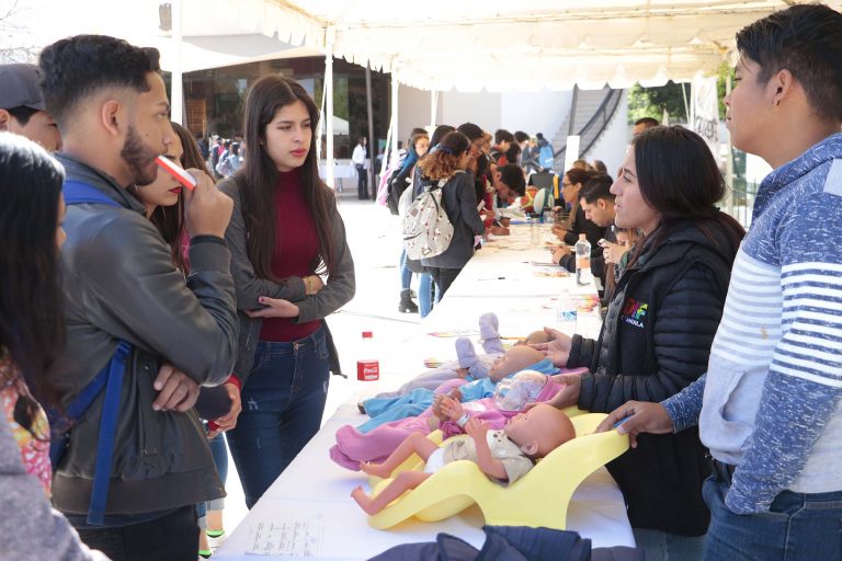 Realizan “Feria de Salud Integral” para estudiantes de la UAdeC