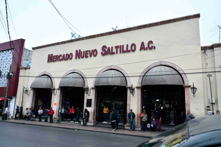 Mercados en Saltillo recienten en la economía por las medidas sanitarias