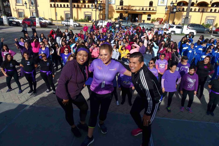 Mujeres ramosarizpenses celebran su Día Internacional con Zumbatón