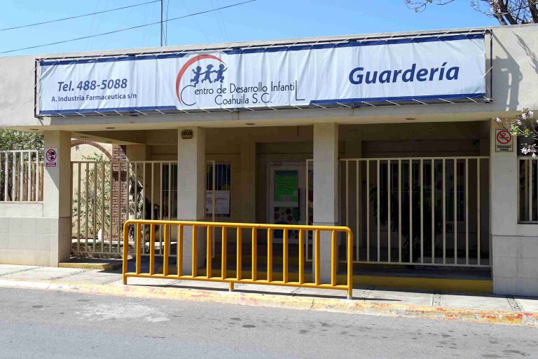 Padres de familia denuncian falta de protocolos de higiene en guardería de la zona industrial de Ramos Arizpe