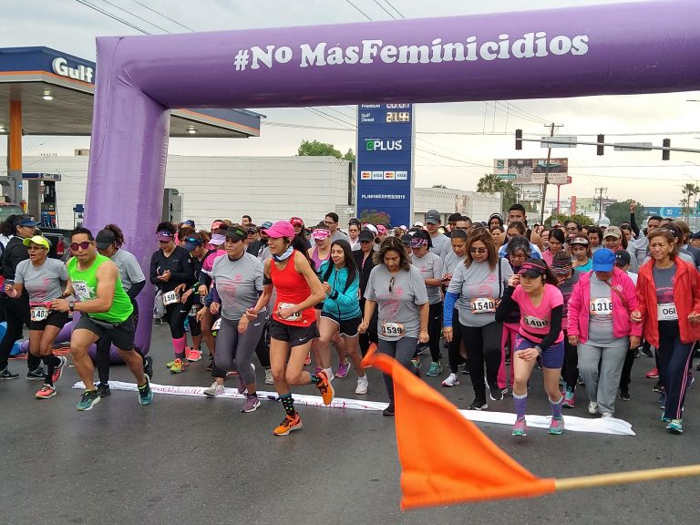 Realizan octava edición de la carrera “Corre por los Derechos de las Mujeres”