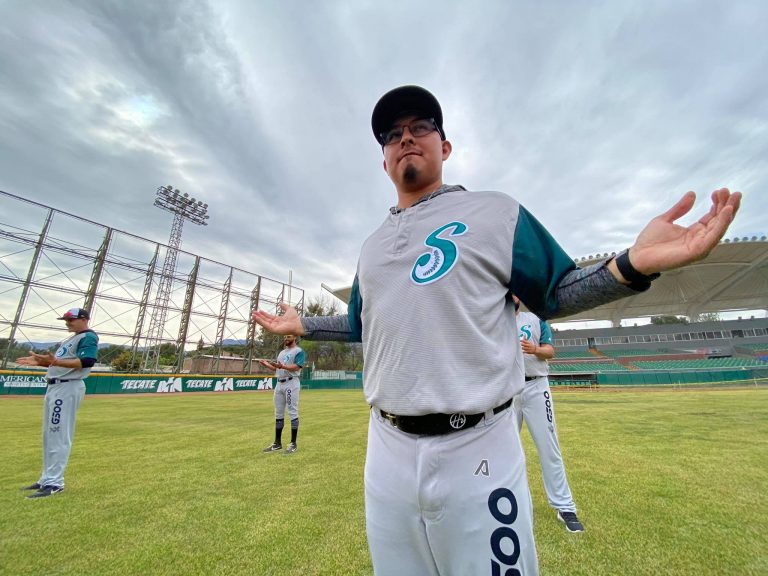 Edgar Gómez, refuerzo del bullpen de Saraperos, feliz de llegar a equipo contendiente de la Liga Mexicana de Beisbol