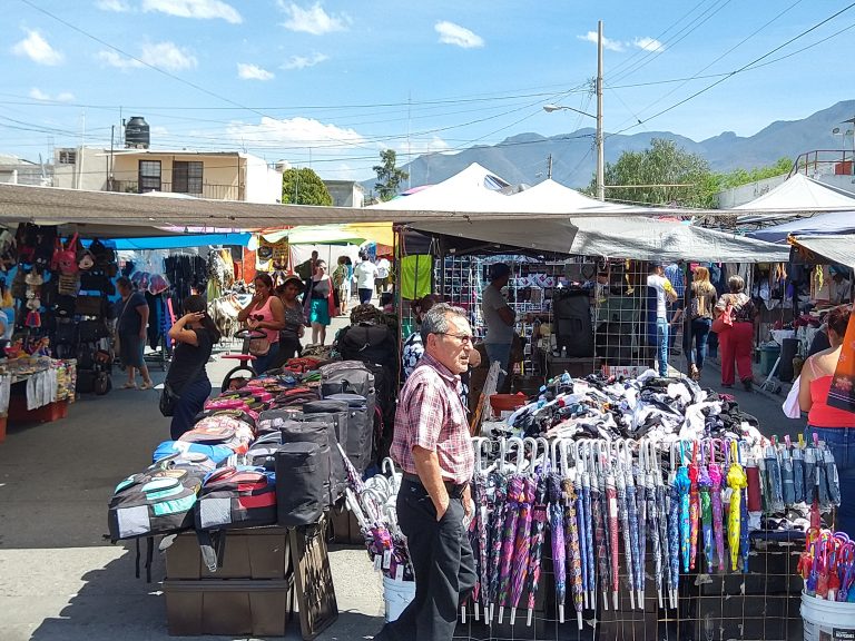 Prohíbe Municipio mercaditos sobre ruedas por alerta sanitaria