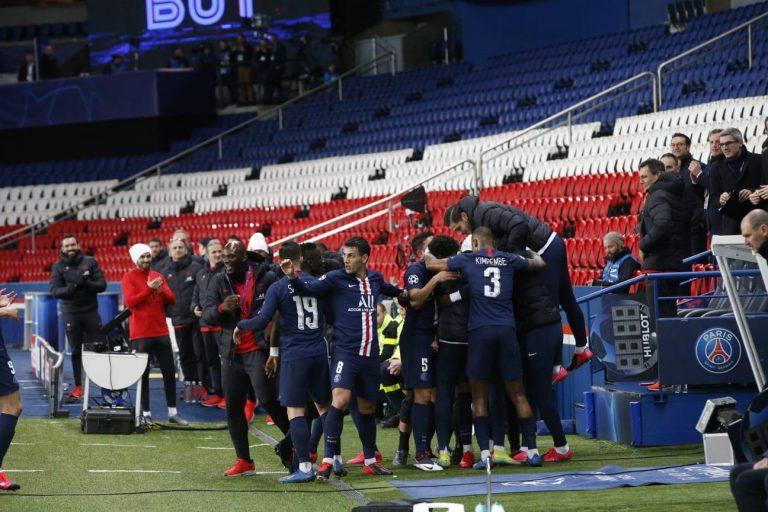 PSG acaba con sus fantasmas y avanza a cuartos