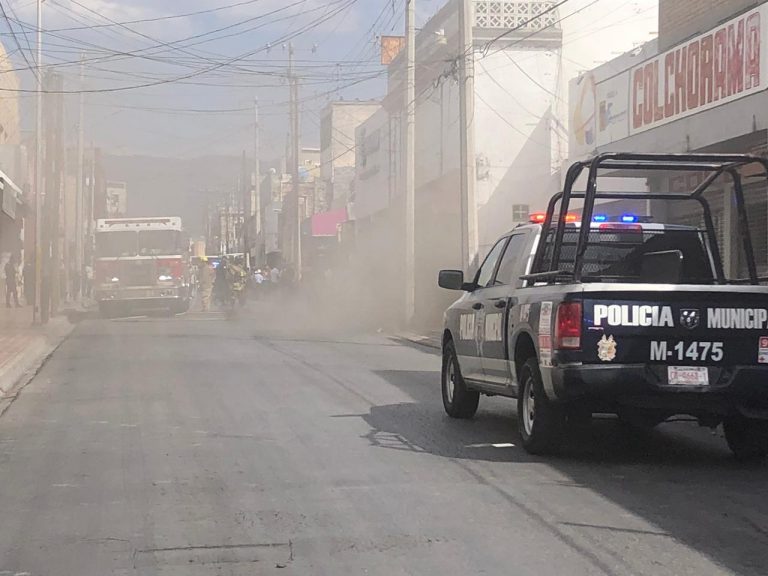 Incendio arrasa con local de hechicería en el Centro de Saltillo